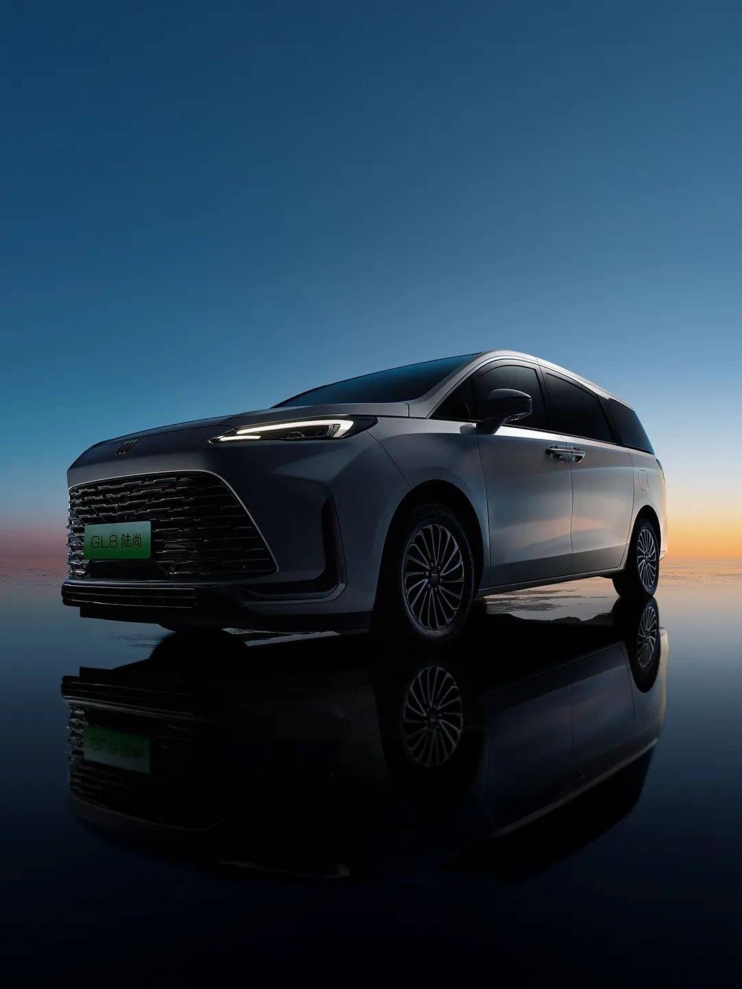 1.5T插混综合续航超1400公里 别克GL8陆尚明日首发