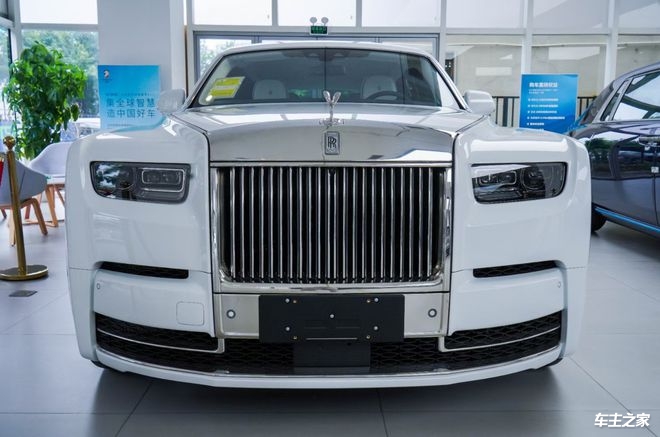 成都劳斯莱斯幻影最新行情 仅售847万起
