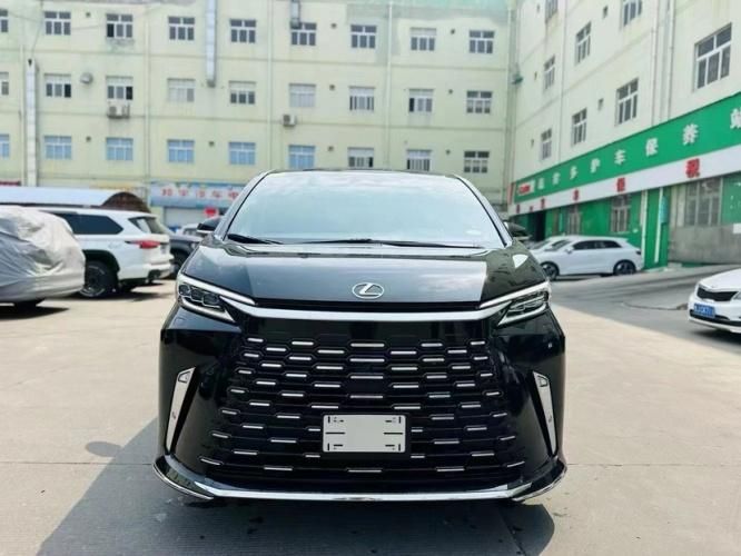 平行进口雷克萨斯LM亚洲版报价122万起 欢迎前来试驾