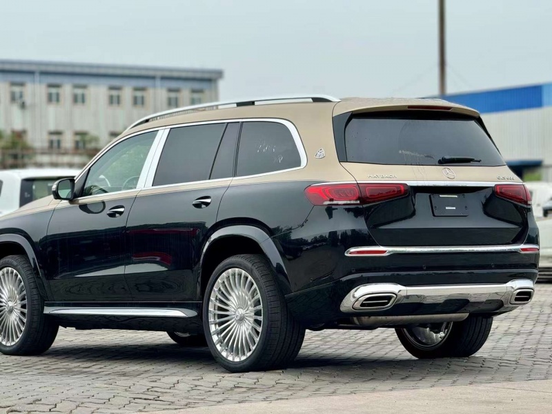 现购迈巴赫GLS级加版享30万优惠 欢迎前来试驾