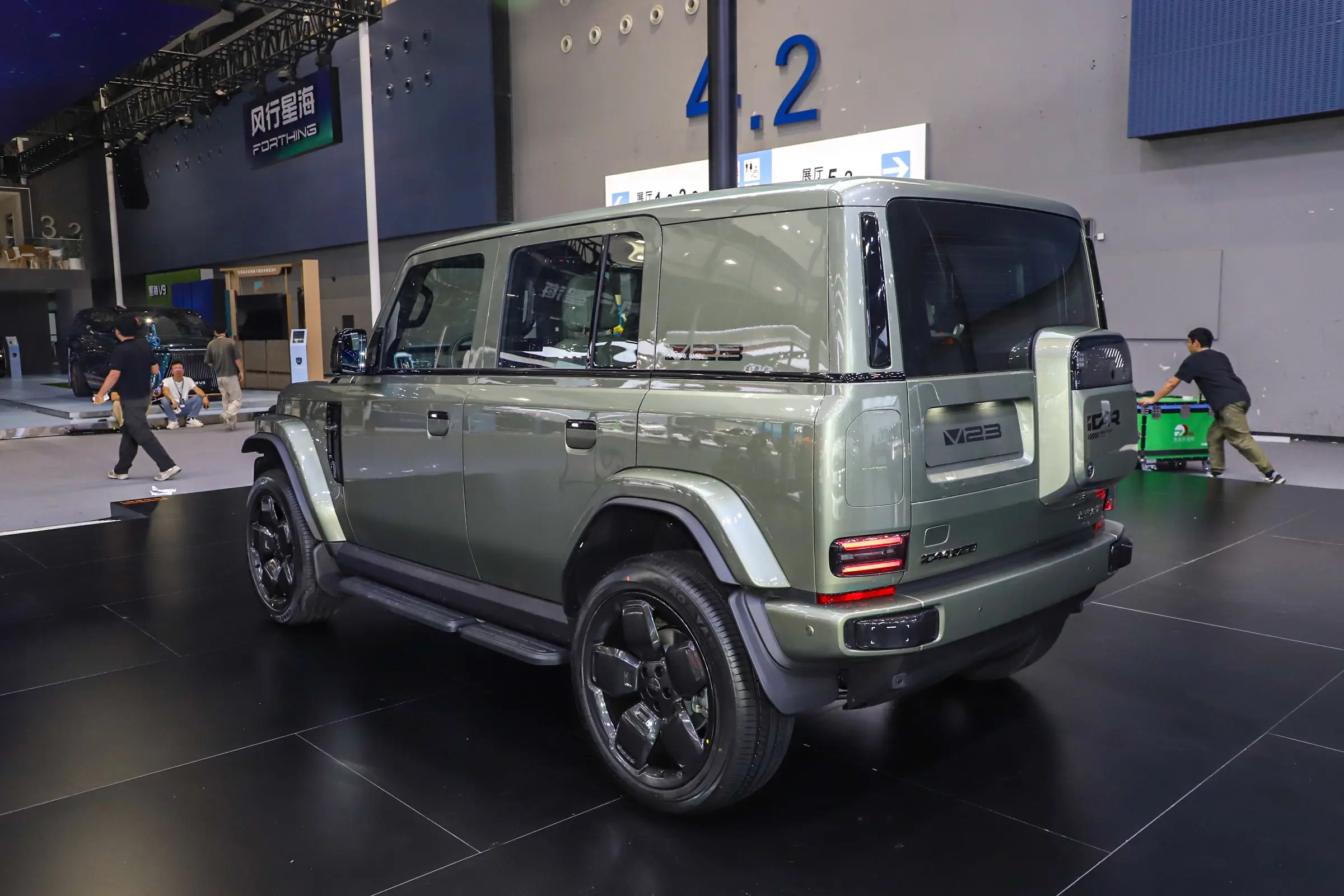 大邑奇瑞iCAR 03价格最低9.98万起 优惠高达2.00万