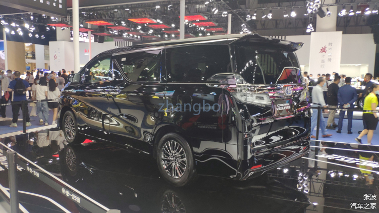 成都威尔法新款限时优惠4万 最低86万