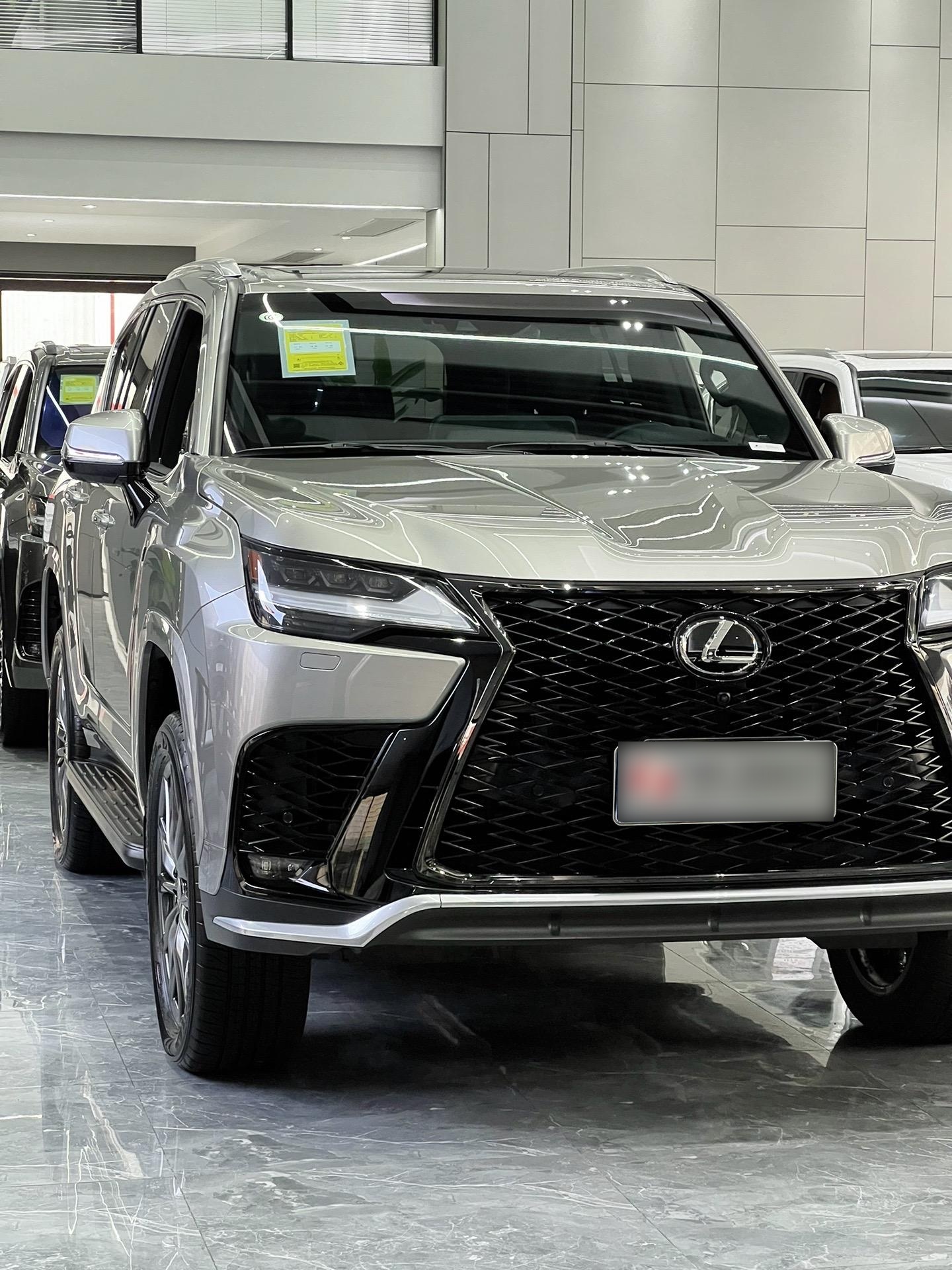 雷克萨斯LX600四座五座版全新最低报价