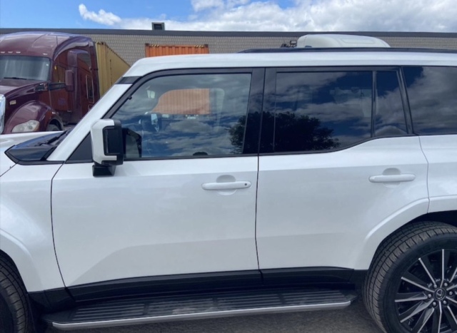 成都平行进口雷克萨斯GX美版价格最低81万起 欢迎试乘试驾