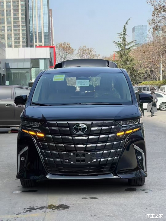 全新丰田埃尔法七座商务现车优惠价格 售全国