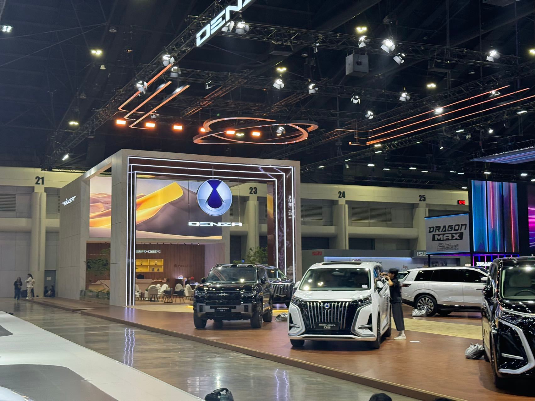 马扎克CIMT2025回顾展盛大启幕：零距离体验智造革新，共探未来制造新图景